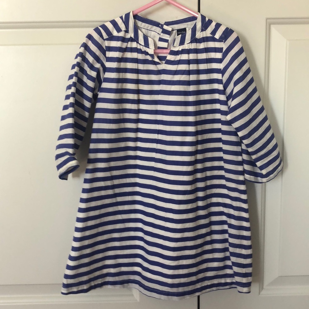 Fully-lined 4T gapkids dress